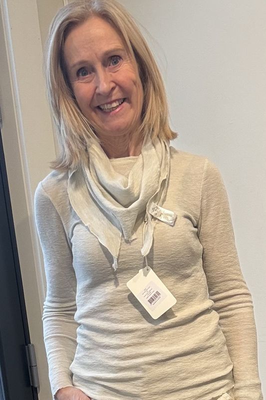 By basics  sin base genser med båthals 4006