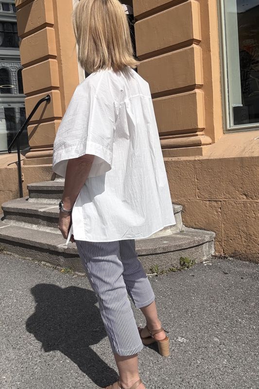 Hiroko bluse fra Jane Lushka