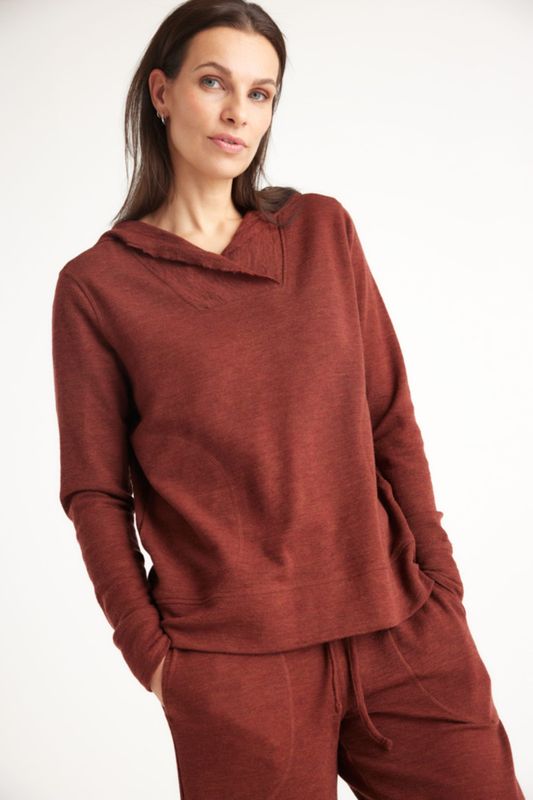 4061 By basics genser med hette og lommer