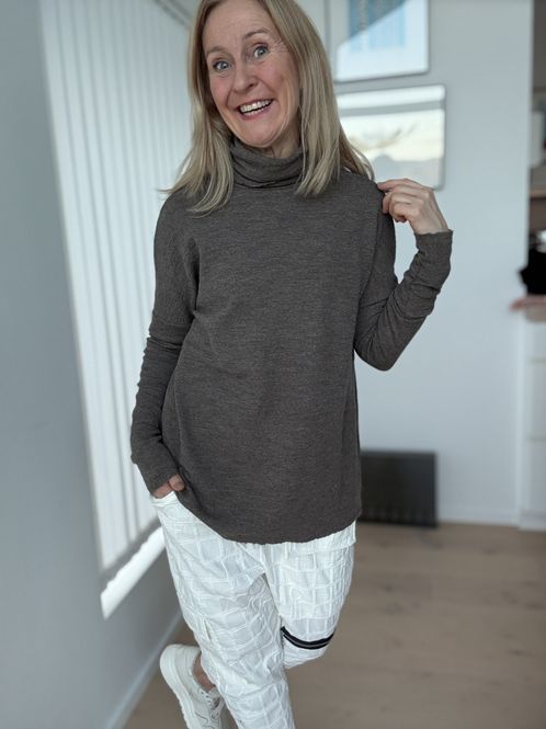 Hovedbilde By basics 4049 merinoull med hals